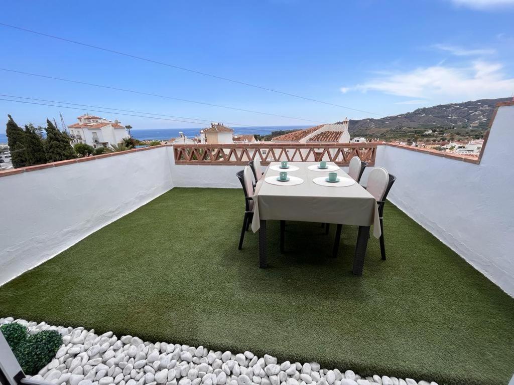 Apartament La Noria32 Nerja Zewnętrze zdjęcie